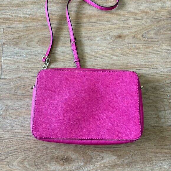 Michael Kors Jet Set Travel Crossbody Saffiano Leather Purse Pink Large Size - Picture 2 of 10